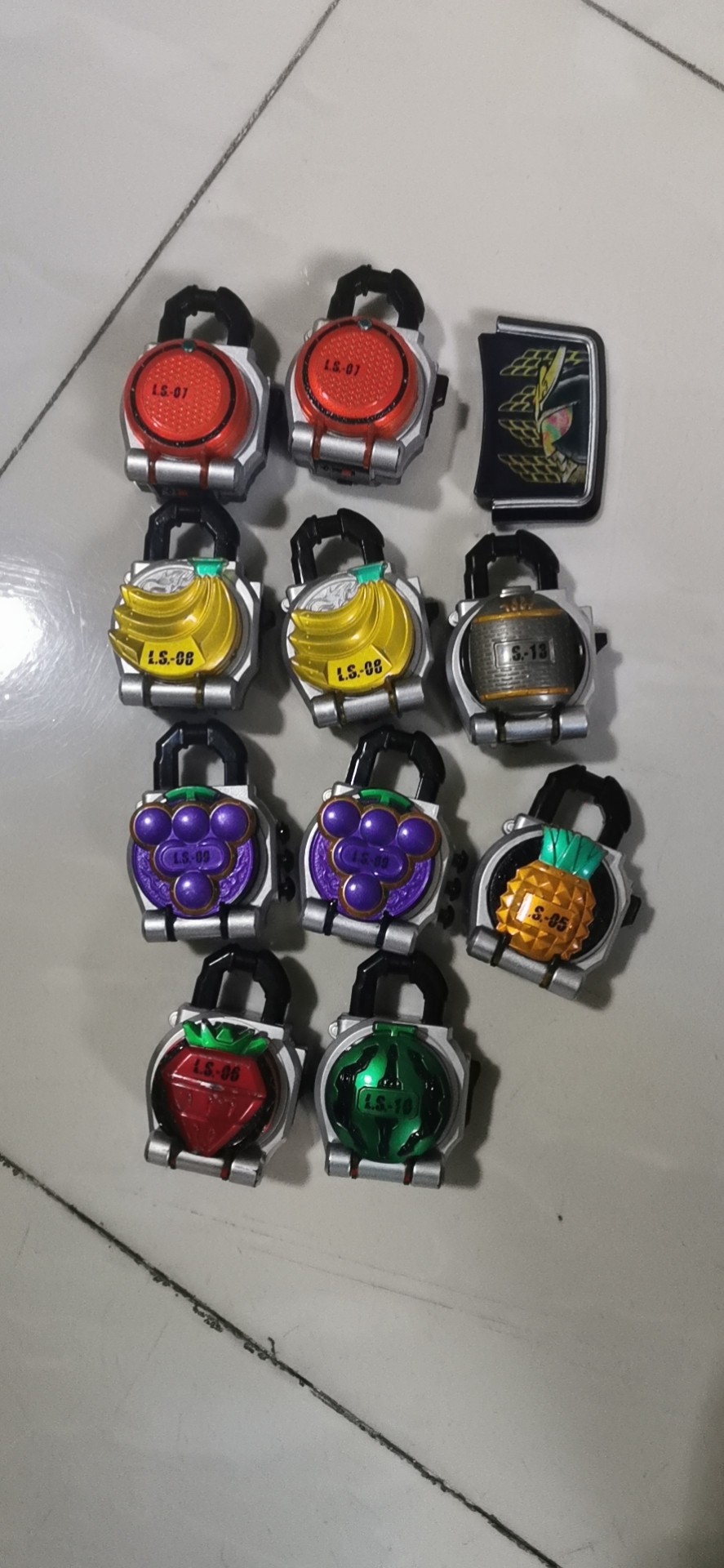 假面骑士铠武dx锁种