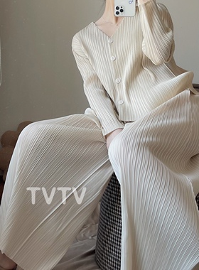 TVTV 冰奶油～褶皱套装休闲阔腿开叉长裤纽扣廓形开衫衬衫