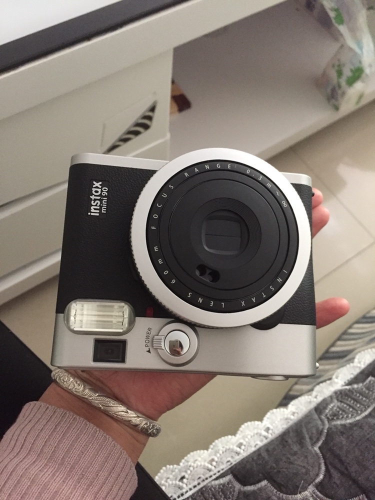 富士instax mini90拍立得相机,送给女友生日礼物 富士instax mini90拍立得相机,送给女友生日礼物