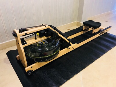 first degree划船机和WaterRower划船器哪个好?哪个更值得入手?