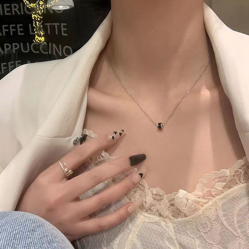 黑色小蛮腰项链女夏2023