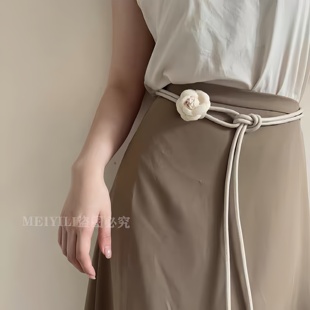 新款可调节皮绳花朵装饰腰带女百搭时尚配连衣裙束腰绑带高级风