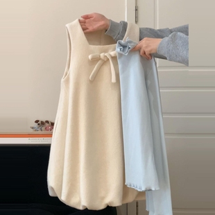 法式温柔甜美蝴蝶结背心花苞连衣裙女2026新款冬跨年奶fufu一整套