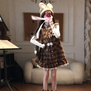 2025新款连衣裙子女装秋冬季小个子冷清千金穿搭针织短裙套装