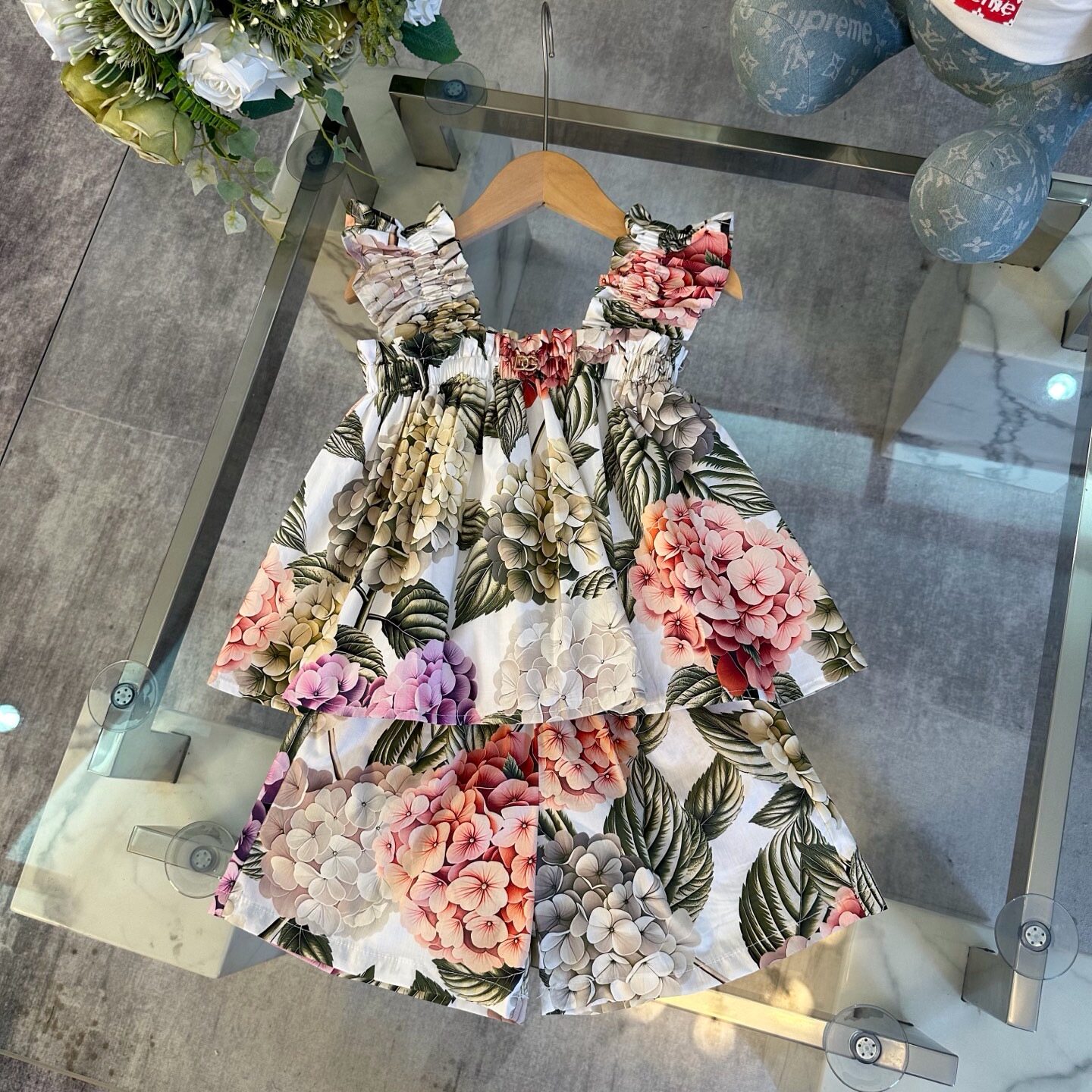 女童西西里花卉印花套装海岛度假女童吊带短裤夏季两洋气两件套