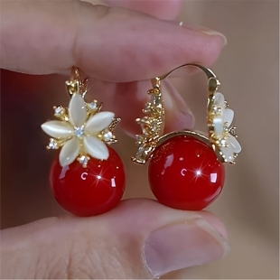 纯银9999耳环2026年新款爆款双面花瓣红珠耳环轻奢高级感流行耳扣