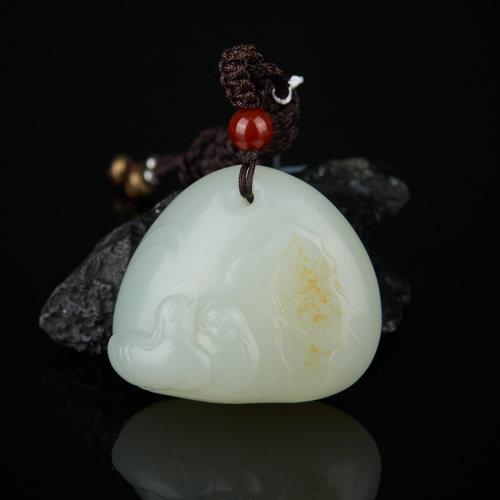 孤品苏作玉雕大师和田玉吊坠