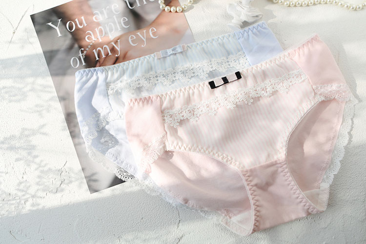 甜美公主雪纺蕾丝边低腰包臀内裤