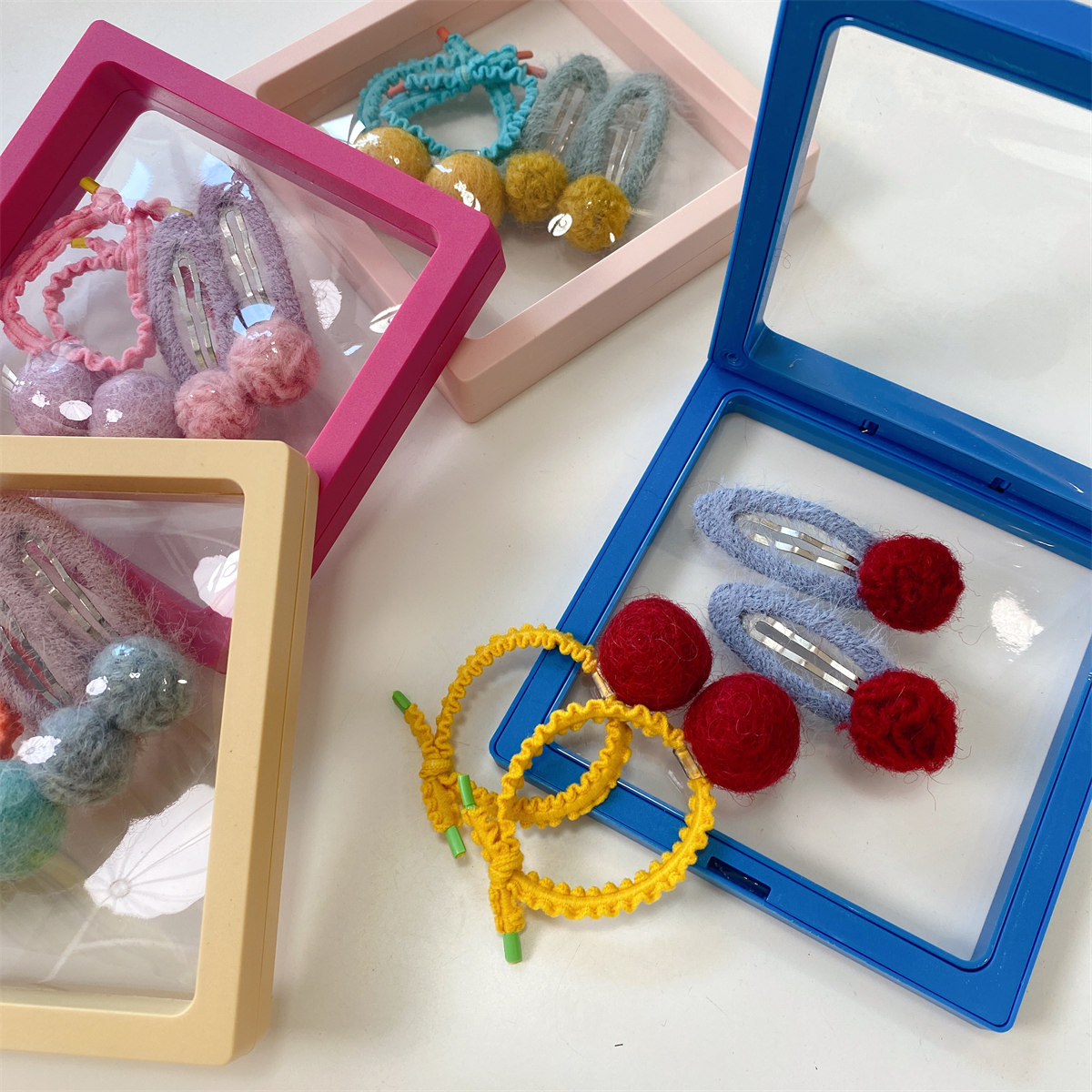 百搭简约毛球系列发夹皮筋