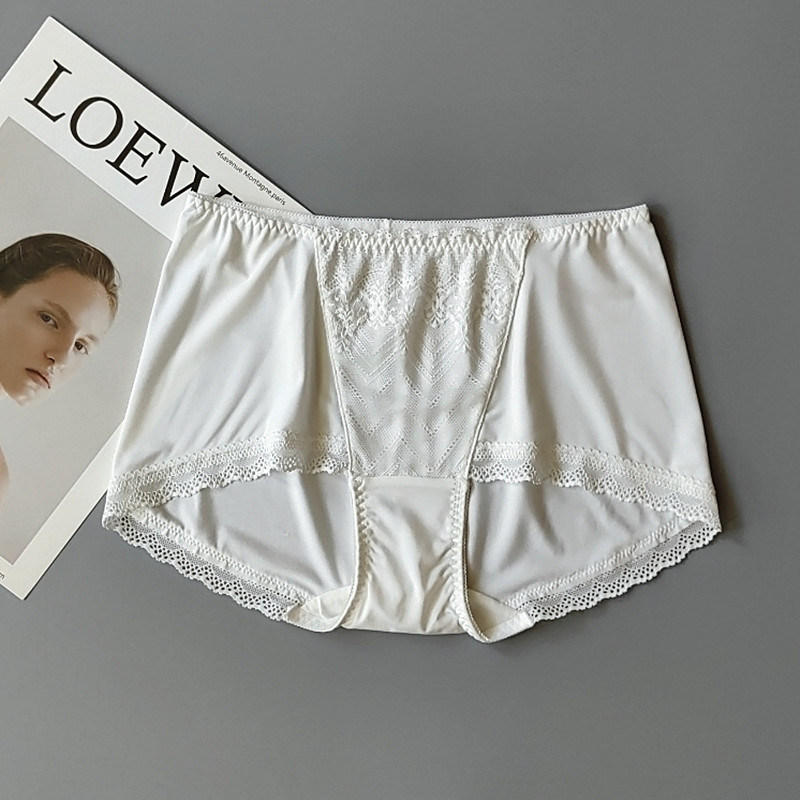 牛奶丝内裤女大码丝滑蕾丝边包臀