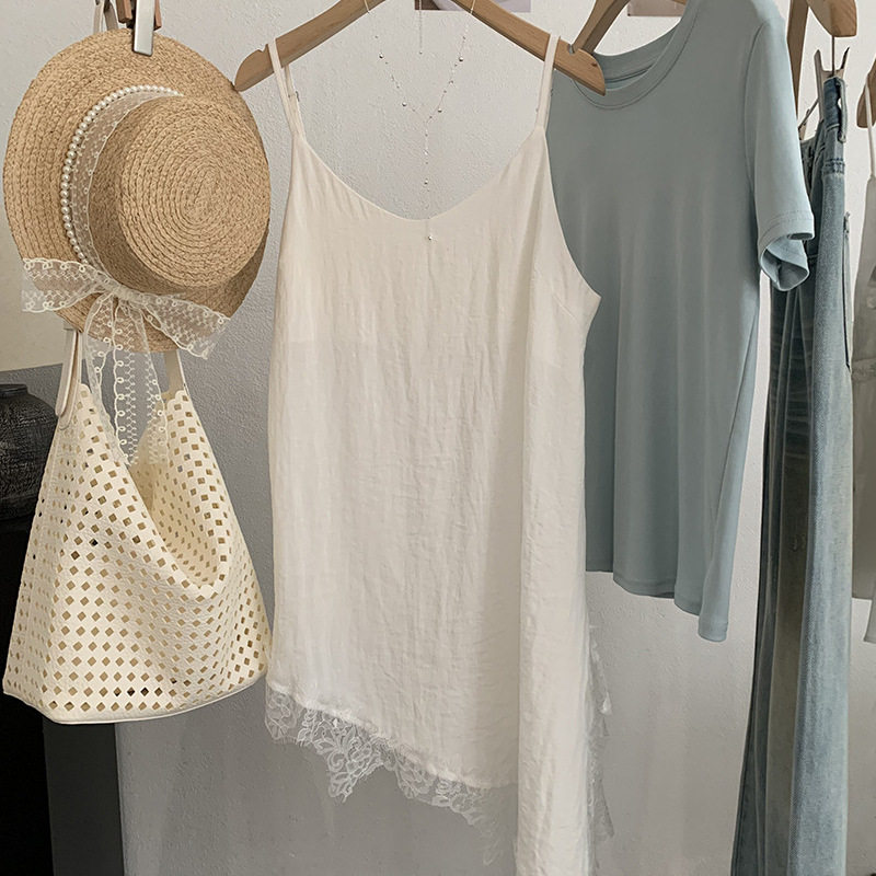 不规则蕾丝拼接吊带背心女春夏度假风叠穿中长款无袖上衣宽松小衫