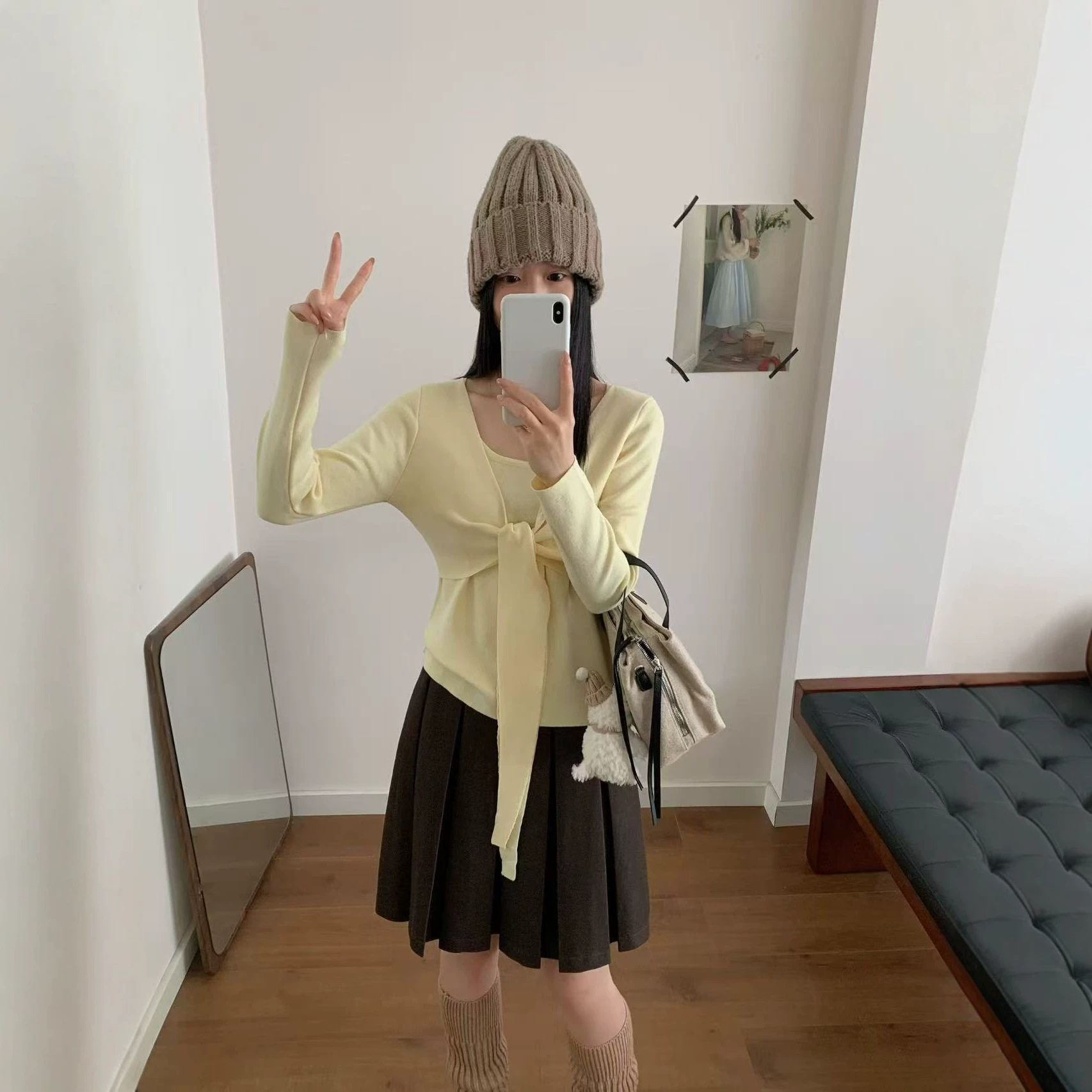 设计感挂脖假两件长袖针织衫女秋季新款显瘦修身上衣短款洋气毛衣