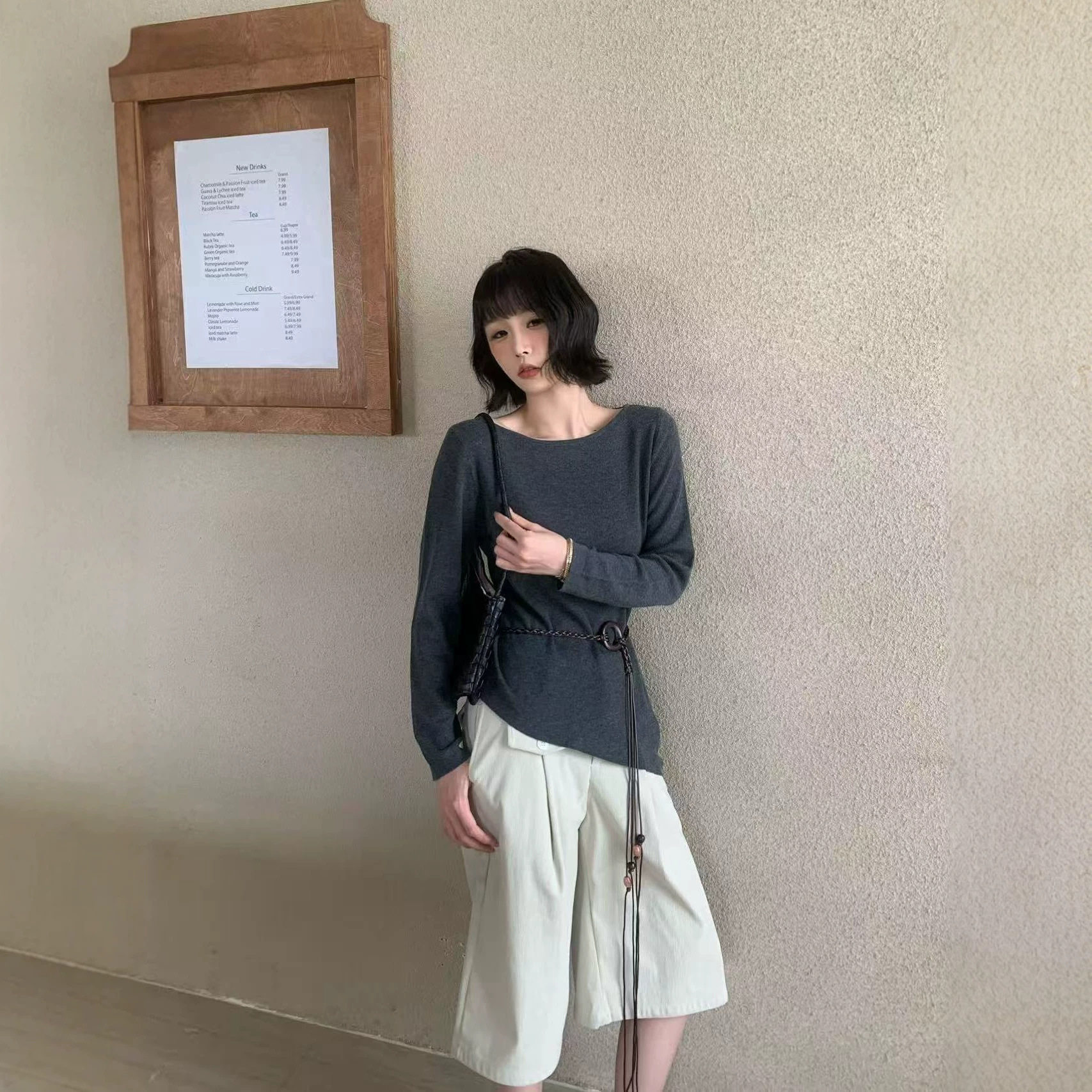 设计感毛衣秋季不规则长袖系腰带上衣女收腰显瘦T恤中长款针织衫