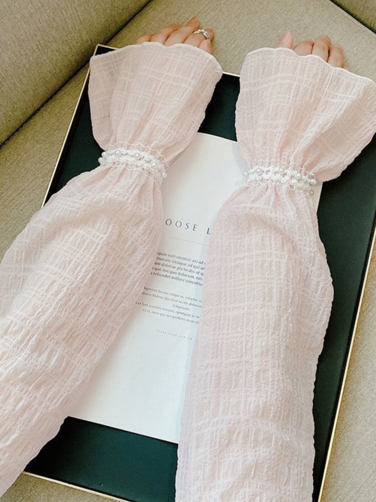 SOLID COLOR SUNSCREEN SLEEVES PEARL LACE HAND SLEEVES ICE SLEEVES STUDENTS HIGH-VALUE WOMENS PLEATS ANTI-ULTRAVIOLET OUTDOOR SLEEVES
