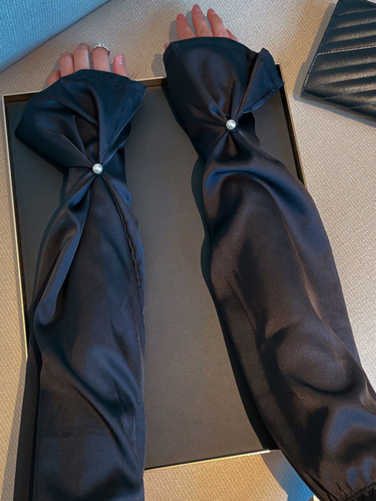 SUMMER SUNSCREEN SLEEVE LOOSE THIN SILK FEEL UV PROTECTION DRIVING RIDING BREATHABLE ICE SILK HAND SLEEVE ARM GUARDS