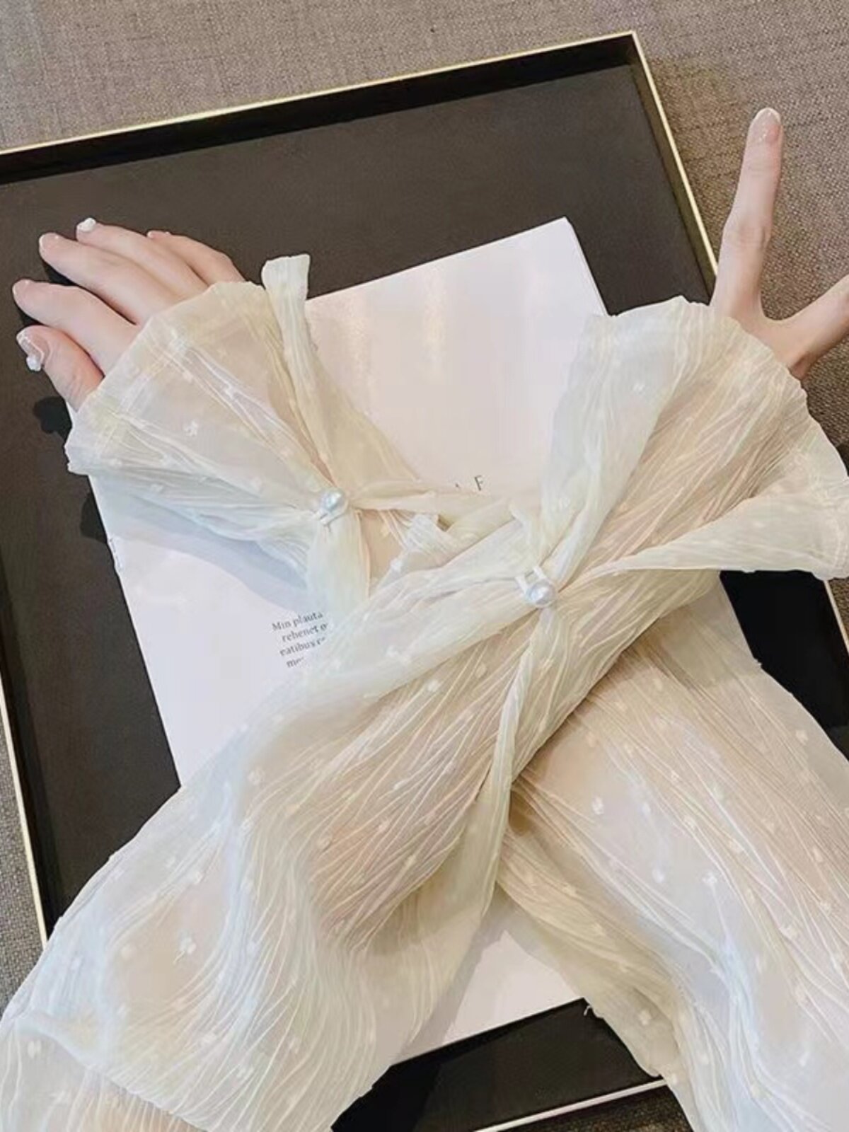 FASHIONABLE LOOSE WHITE CHIFFON SUNSCREEN SLEEVE SLEEVE WOMENS HIGH-END SOLID COLOR ICE SLEEVE UV PROTECTION SUMMER DRIVING AND CYCLING