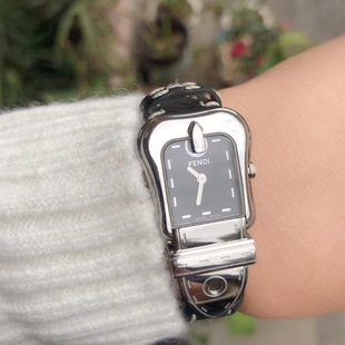 瑞士原装FENDI芬迪方型石英女表全套黑盘钢壳皮带带原包装表盒