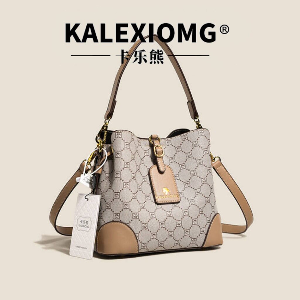 卡乐熊包包女斜挎包2024新款气质高级感手提包单肩时尚水桶包包