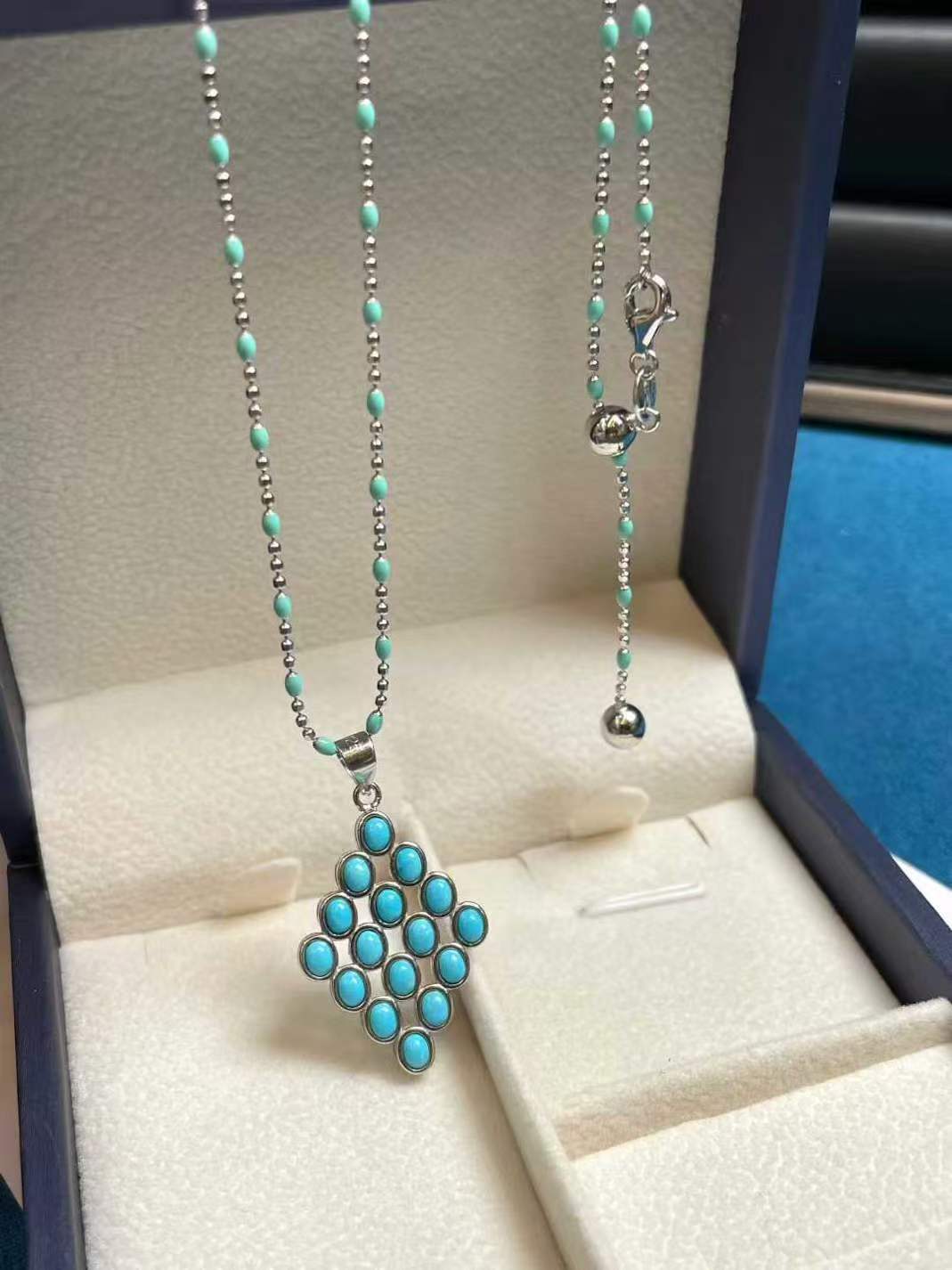 天然高瓷高蓝绿松石菱形吊坠925银镶绿松石吊坠国风礼物女友礼物