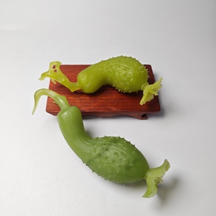 精品岫岩玉水果黄瓜挂件天然颜色巧雕手工雕刻飞黄腾达国石岫玉