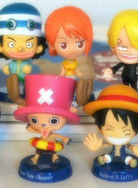 全家便利店航海王onepiece海贼王Q版摇头公仔手办车饰品车头摆件
