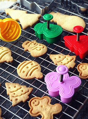 4pcs Stamp Biscuit Mold 3D Cookie Plunger Cutter Pastry Deco