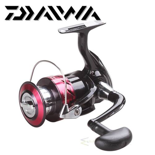 DAIWA SWEEPFIRE 2B CS Spinning Fishing Reel 1500 2000 2500 3