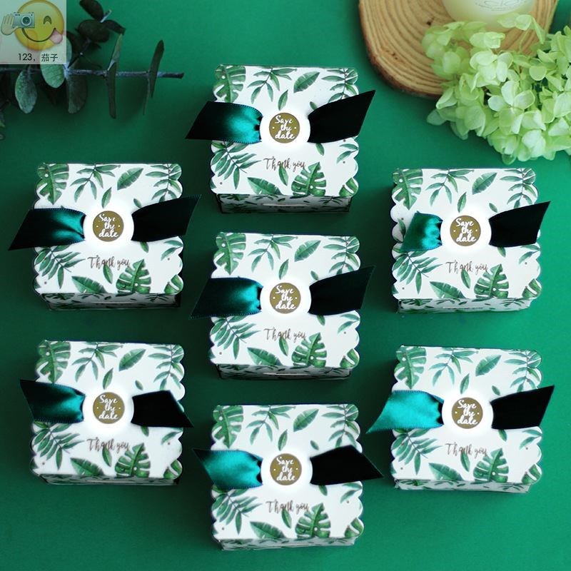 Creative Green Monstera Leaves Candy Box Wedding Favors Can