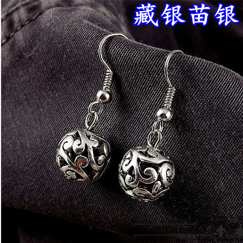 气质韩国藏银苗银复古防过敏镂空花纹圆球球手工银耳饰耳环耳坠女