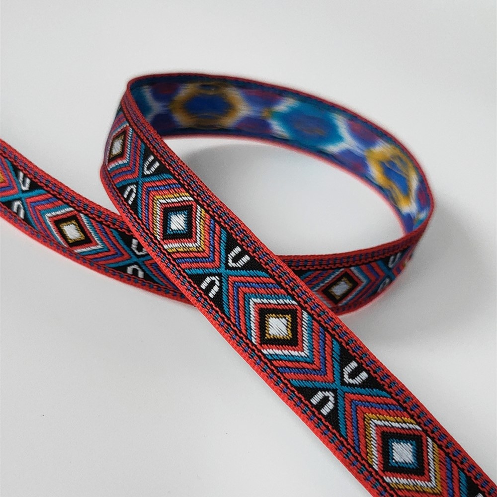 1.8CM菱形民族风枣红色循环织带