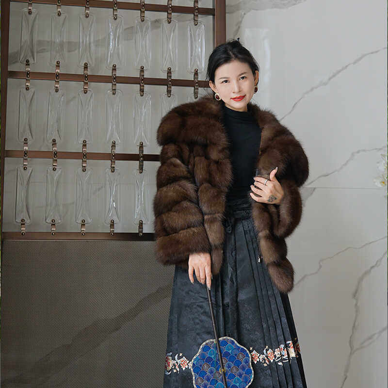 60原皮皮草艾亿颉时尚