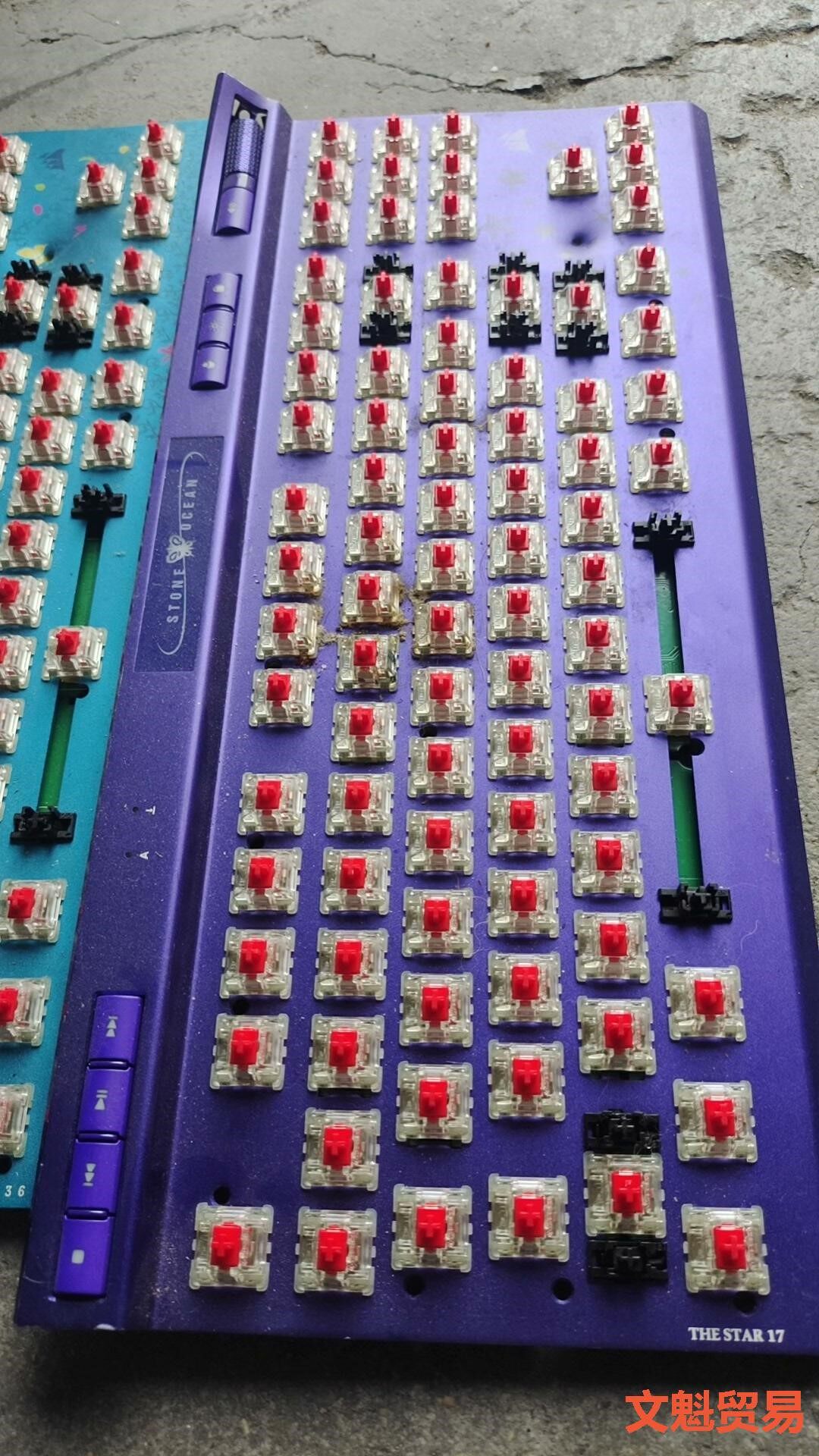 美商海盗船K70 RGB TKL 红轴87键机械键盘游戏电竞议价