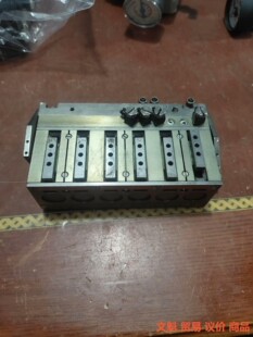 美国ROBOHAND 六位平行滑道气缸.议价