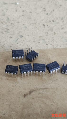 ADC0832CCN拆机几百个议价