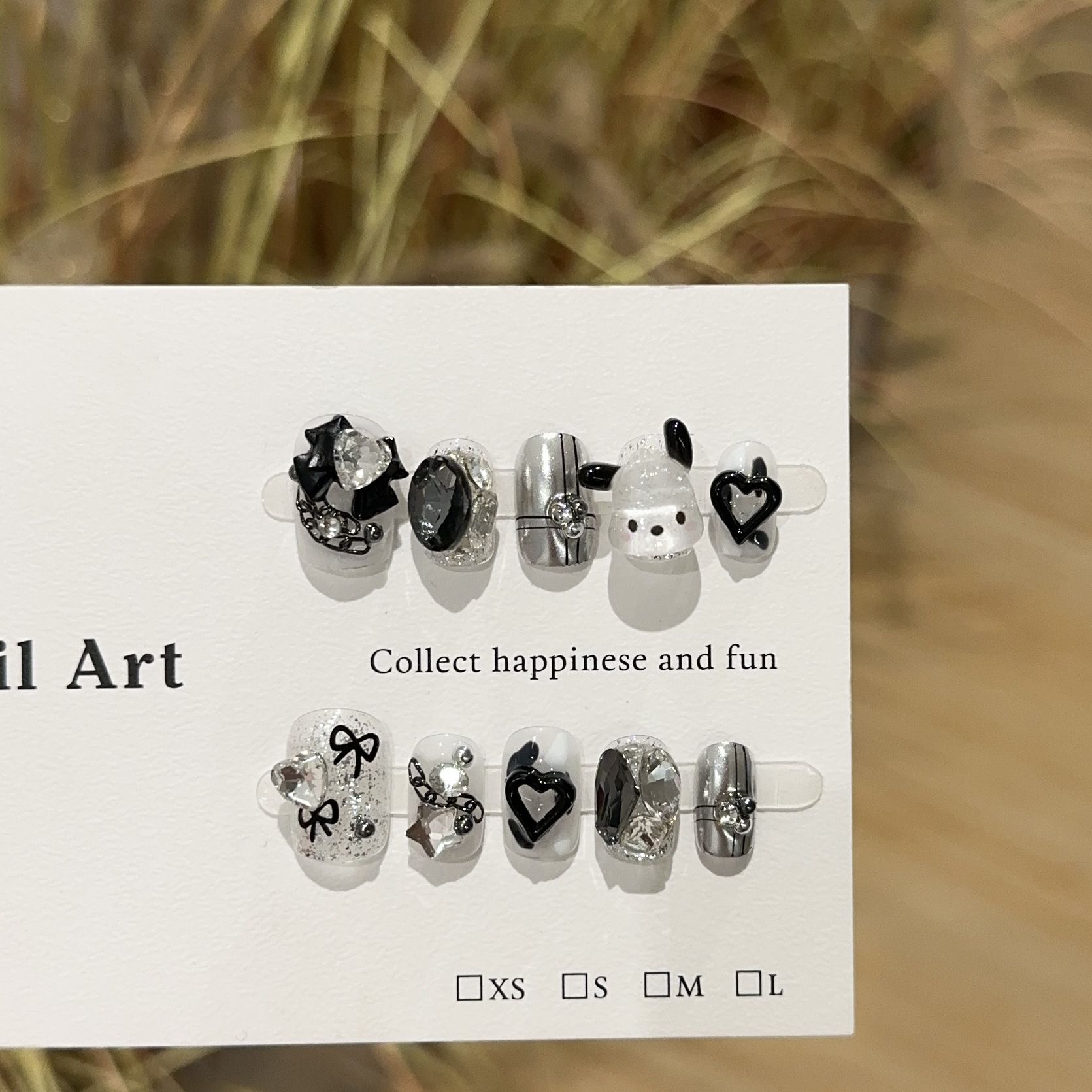 纯手工穿戴甲高级感黑白帕恰狗短款美甲片显白爱心链条假指甲贴片