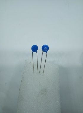 S07K35 压敏电阻 50.4V 250A B72207S350K101 B72207S0350K101