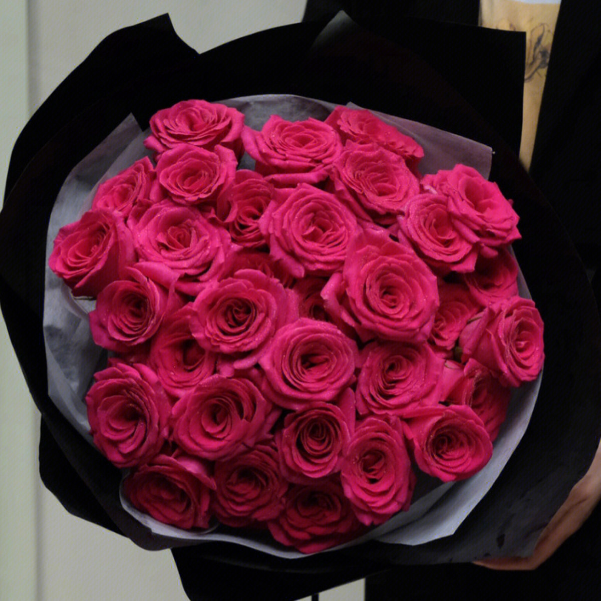 滨州鲜花速递同城花店弗洛伊德玫瑰花束表白生日礼物圣诞节平安夜