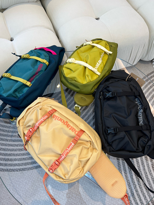 Patagonia 单肩斜挎包Atom 8L Sling Bag