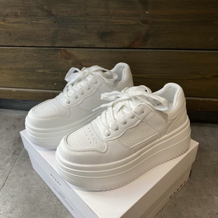 6公分厚底增高白色休闲鞋透气网鞋百搭休闲小白鞋超轻运动板鞋女