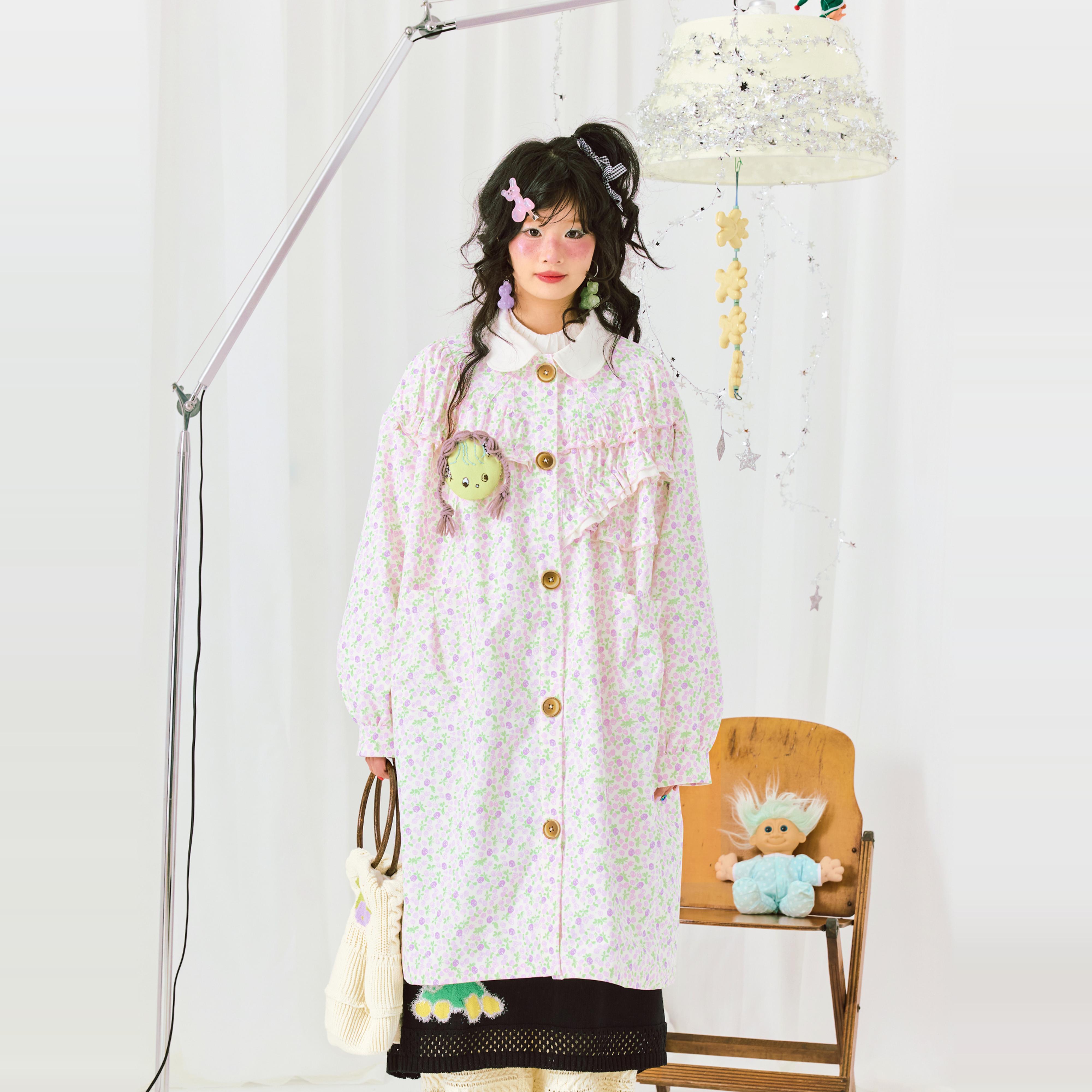 HELPHELP外星社小碎花印花娃娃领长款长袖风衣外套