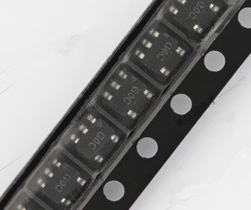 ADCMP350YKSZ-REEL7 M55 SC70-4 比较器和参考电路 全新原装