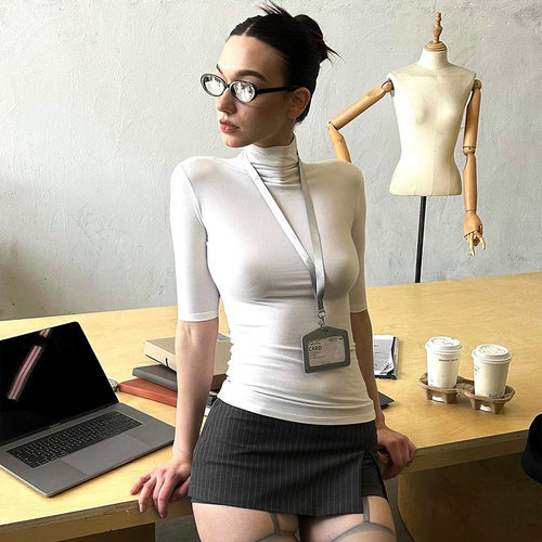 Five sleeve t-shirt women's spring top, tight fitting outfit