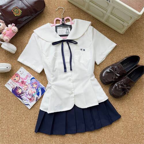 胖MM大码jk制服学院风小栀圆领收腰短袖衬衫校供感绀色百褶裙套装