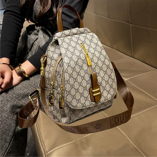 女式出游洋气双肩包女2025新款时尚高级感小背包多隔层防盗单肩包