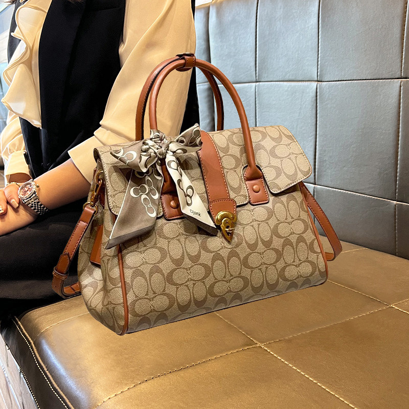 品牌包包女款潮轻奢小众高级感时尚大容量托特包手提单肩斜挎包