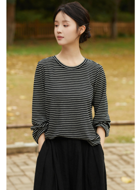 忘城C2000座/时光琴键/秋冬新款40支可水洗羊毛黑白条纹针织T恤女