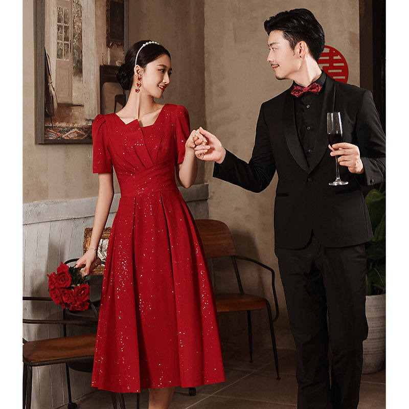 敬酒服酒红色晚礼服新娘结婚回门服订婚中长款方领连衣裙夏季女,女装/女士精品,礼服/晚装,淘宝优惠券,粉丝福利购,淘宝优惠卷