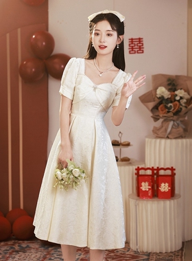 伴娘服礼服2026新款订婚礼裙平时可穿高级小众绝美夏泡泡袖连衣裙