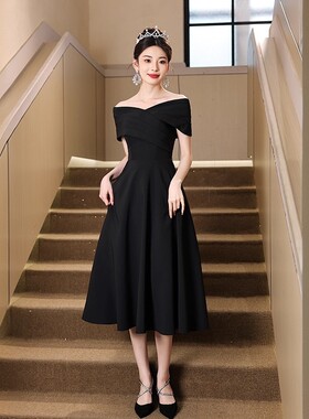 赫本风黑色一字肩晚礼服平时可穿