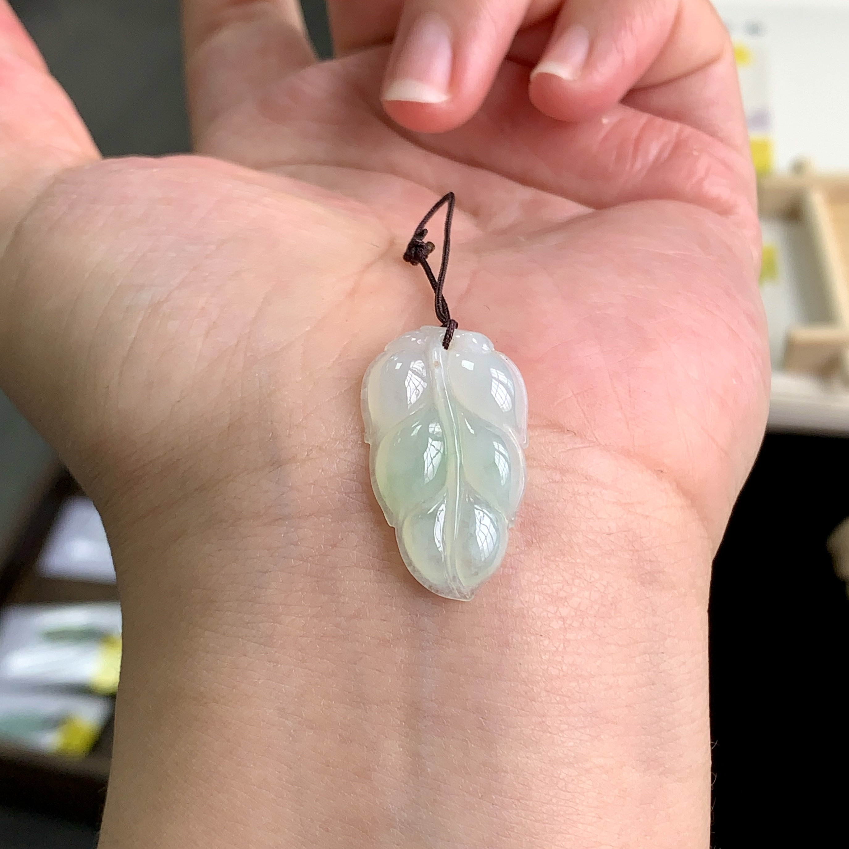 泗隆珠宝-天然A货翡翠叶子吊坠 缅甸玉石冰飘花叶子翡翠挂件